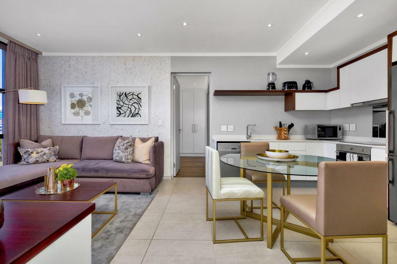 Sandton Apartment 15 West Road South 요하네스버그 외부 사진
