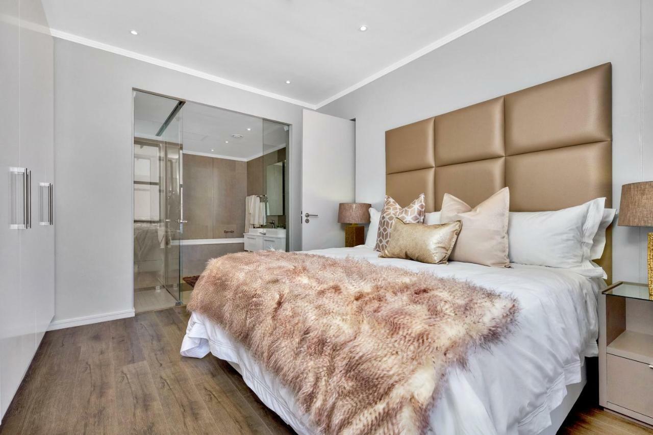 Sandton Apartment 15 West Road South 요하네스버그 외부 사진
